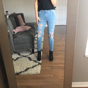 COPY - Levi’s 720 high rise super skinny jeans